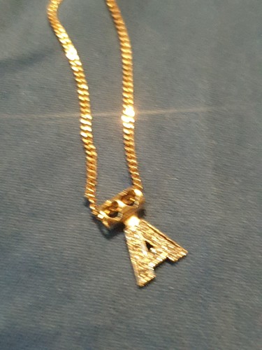Kette mit anhänger - kette,